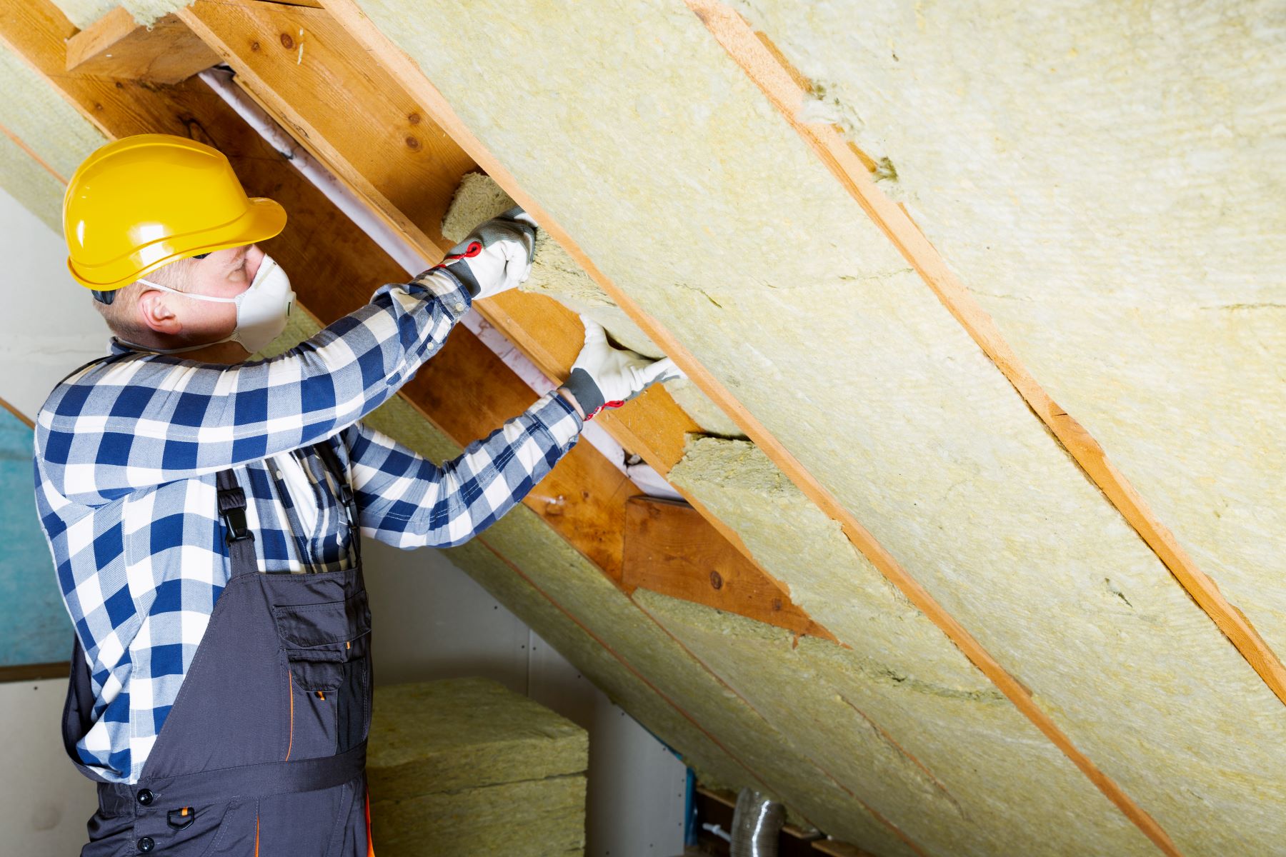 Homeowner Insulation Contractors Hero Image